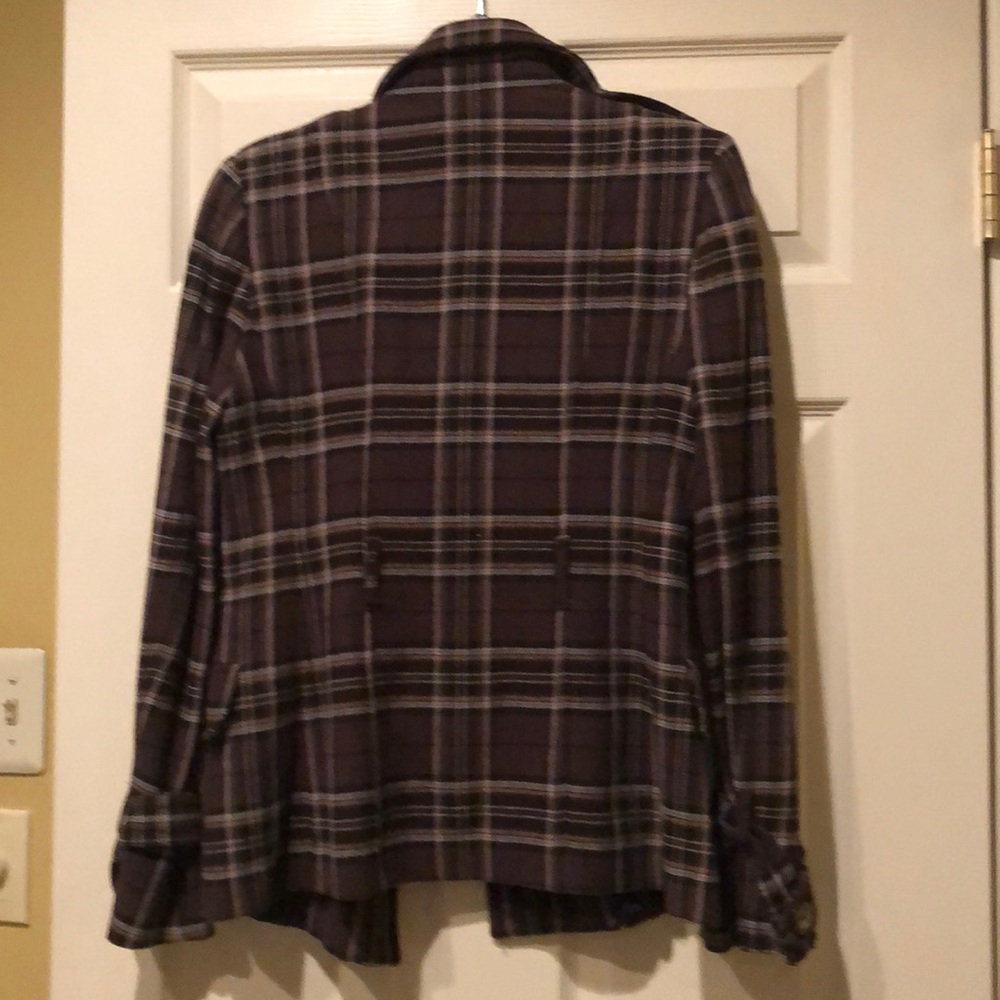Jacket - Picture 5 of 7